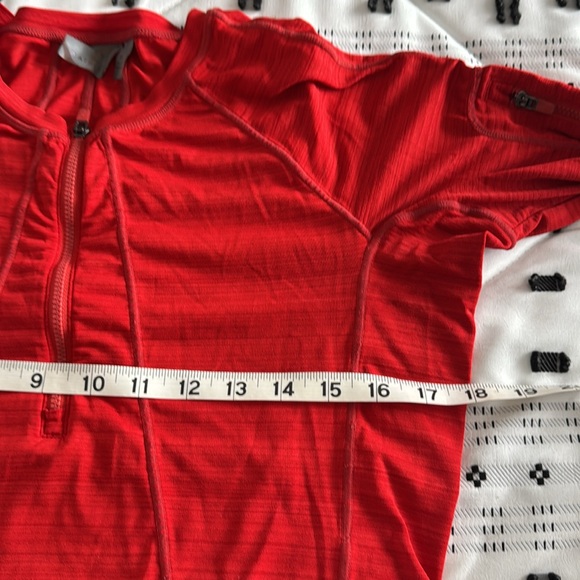 Athleta • Pacifica UPF Top 2 - Picture 9 of 9